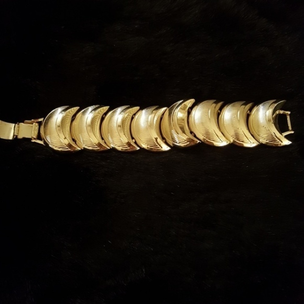 8 HALF MOON‎ SILVER BOHO BRACELET